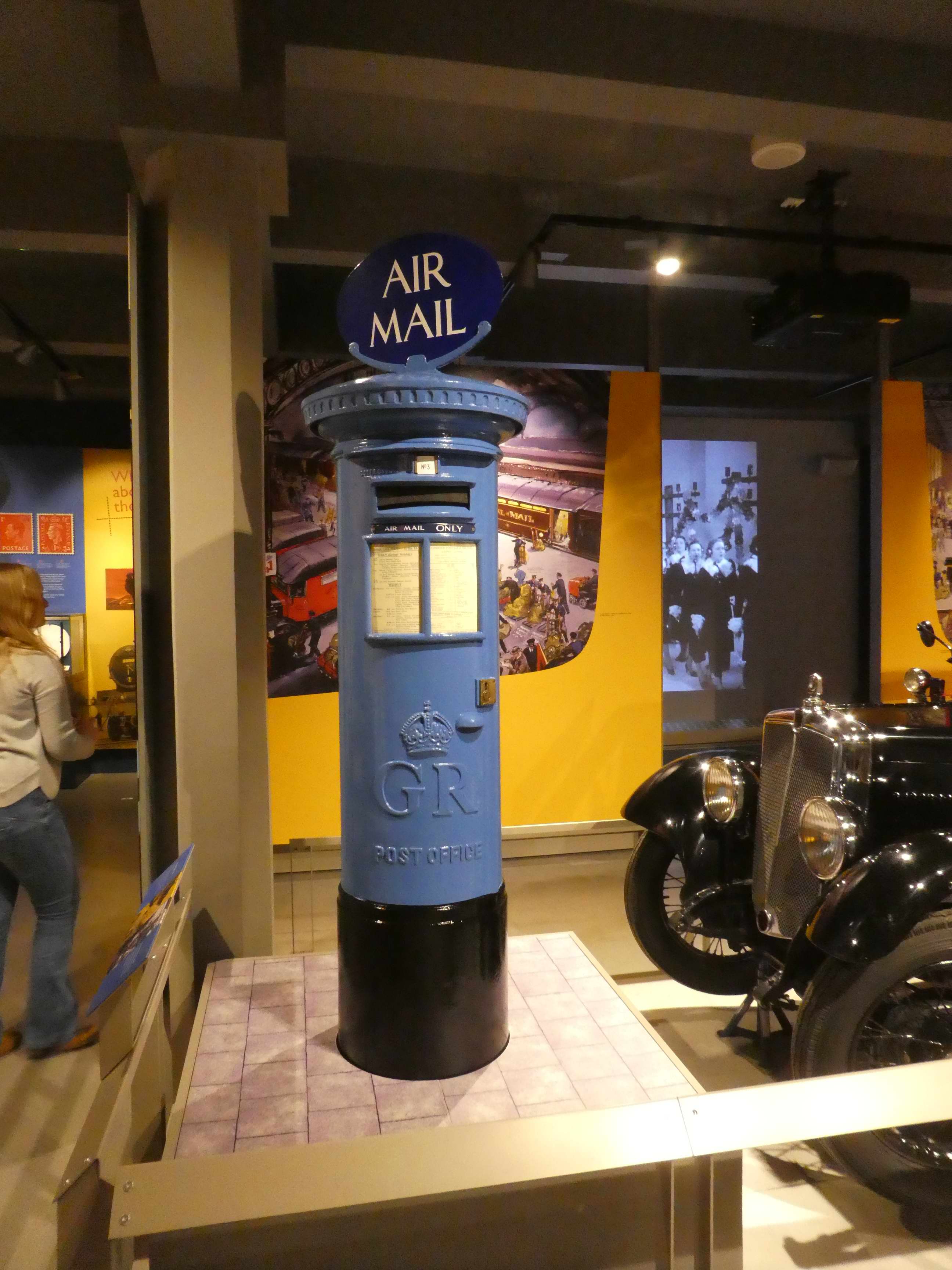 airmail post box